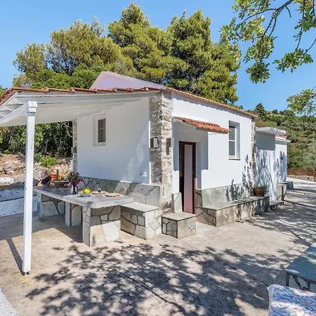 Villa Bleu & Skopelos Town