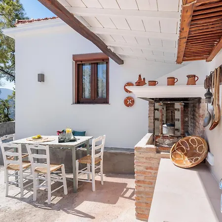 Bleu & Skopelos Town