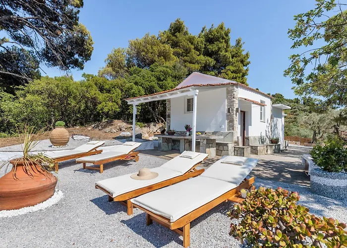 Bleu & Villa Skopelos Town