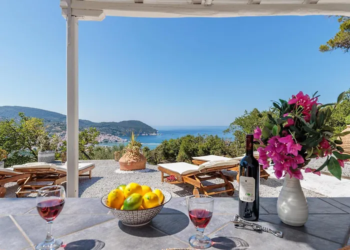 Bleu & Skopelos Town